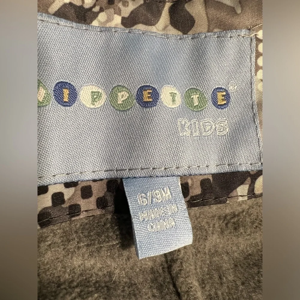 Wippette Hooded Snowsuit, Size Boys 6-9M Color (Camo) Gray
